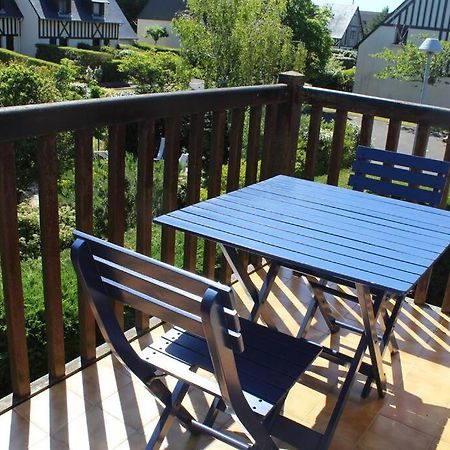 Cabourg, Appartement T2 Acces Direct Mer Esterno foto