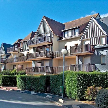 Cabourg, Appartement T2 Acces Direct Mer Esterno foto