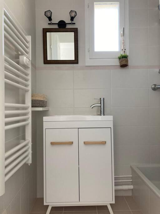 Cabourg, Appartement T2 Acces Direct Mer Esterno foto