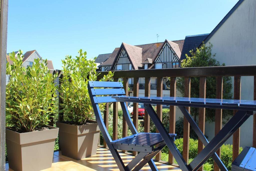 Cabourg, Appartement T2 Acces Direct Mer Esterno foto